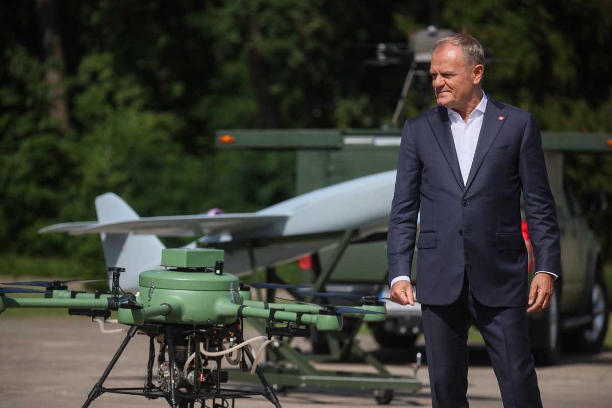 Donald Tusk zapowiada zmianę w podejściu do zbrojenia polskiej armii