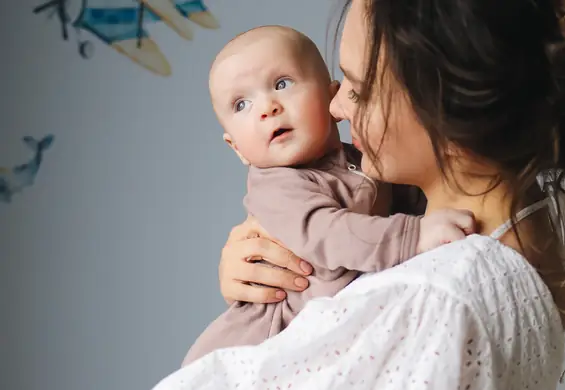 Sukienka na chrzciny dla mamy, babci i gości