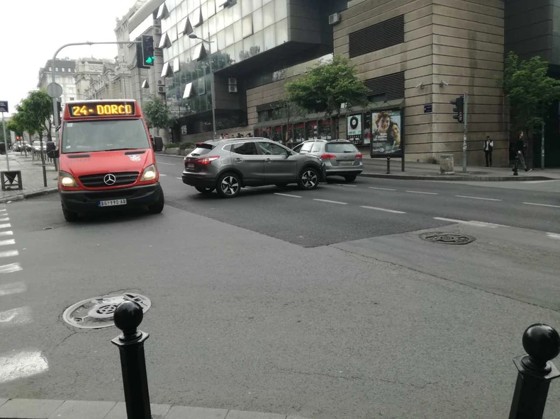 Karambol u centru grada