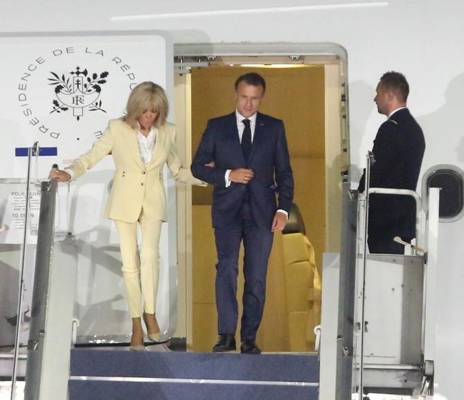 Brižit i Emanuel Makron u Indoneziji