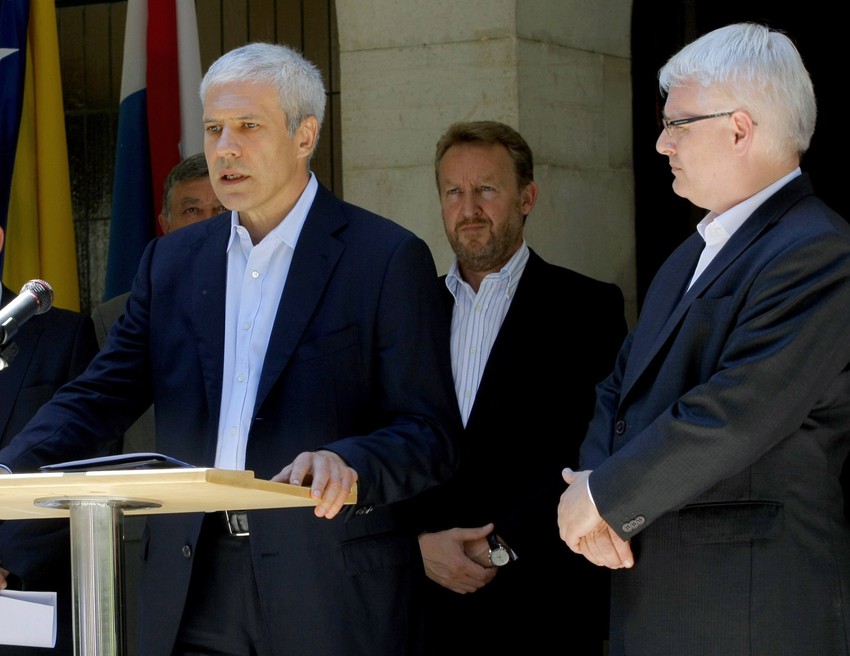 Neophodna bliža saradnja država: Tadić, Josipović i Izetbegović