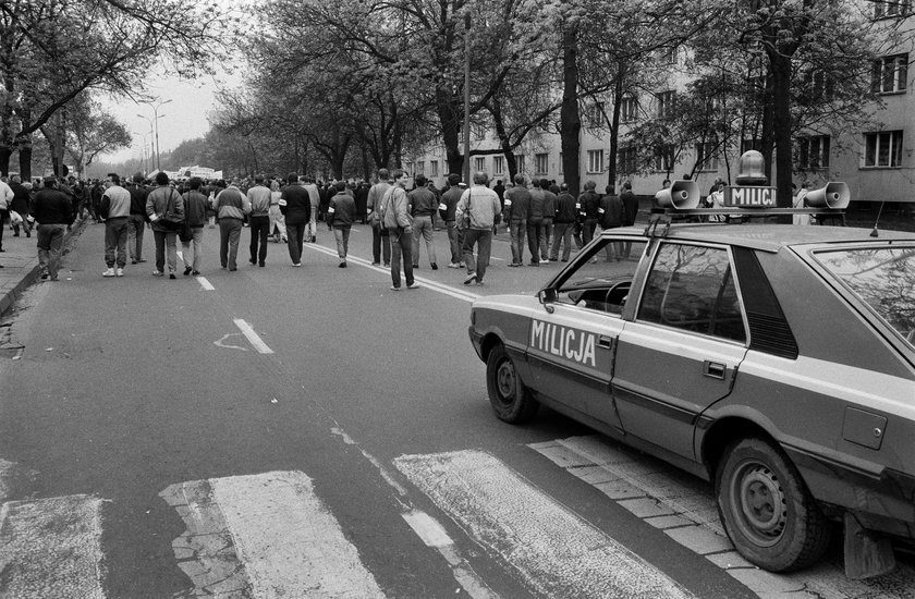 Tak zmieniała się policja