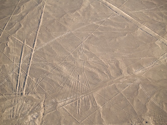 Tajemnicze rysunki na płaskowyżu Nazca w Peru