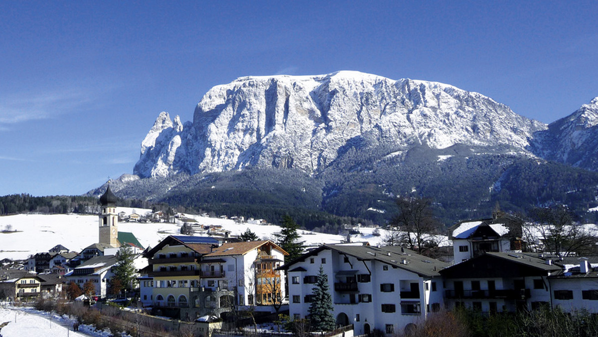 Alpe di Siusi/Seiser Alm to ośrodek narciarski w Południowym Tyrolu położony wśród zapierających dech w piersiach szczytów Sasso Lungo, Sasso Piato i Punta d'Oro. Główne miejscowości to Völs, Seis am Schlern i Kastelruth.