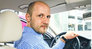 Bąk: Czas zalać tory asfaltem