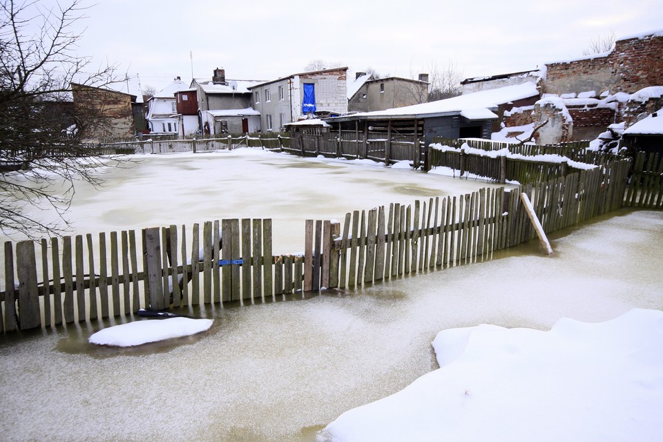 KRAJNIK DOLNY ODRA ZATOR LODY PODTOPIENIA