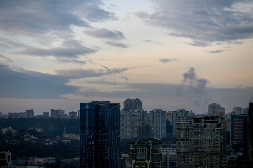 Raketni napad na Kijev 29. decembra - ukrajinski PVO presreće projektil