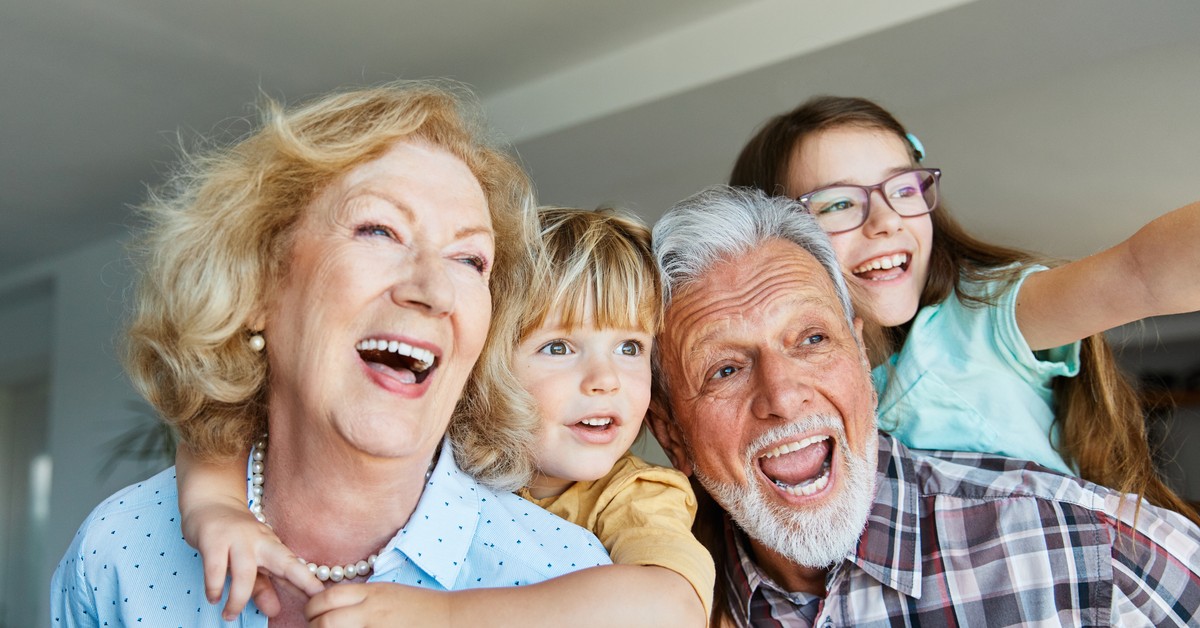 Gry planszowe jako most międzypokoleniowy: jak offline buduje relacje w erze internetu