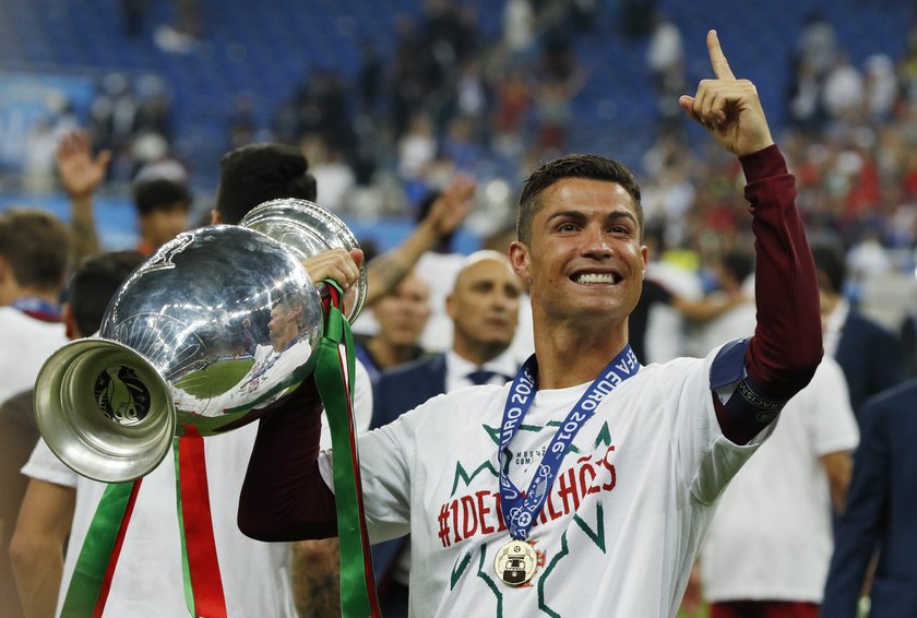 Cristiano Ronaldo oddał premię za Euro 2016. Pieniądze przeznaczył na chore na raka dzieci