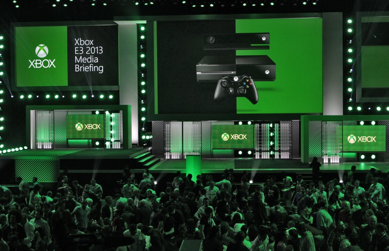 Xbox One pojawi się w sprzedaży w listopadzie. Cena? 499 dolarów (499 euro na rynku europejskim).
