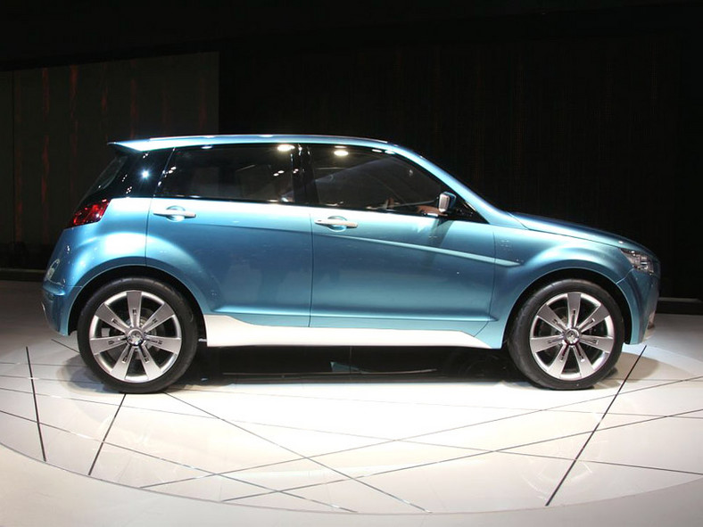 Tokio  : Mitsubishi Concept-cX – ekologiczny koncept SUV