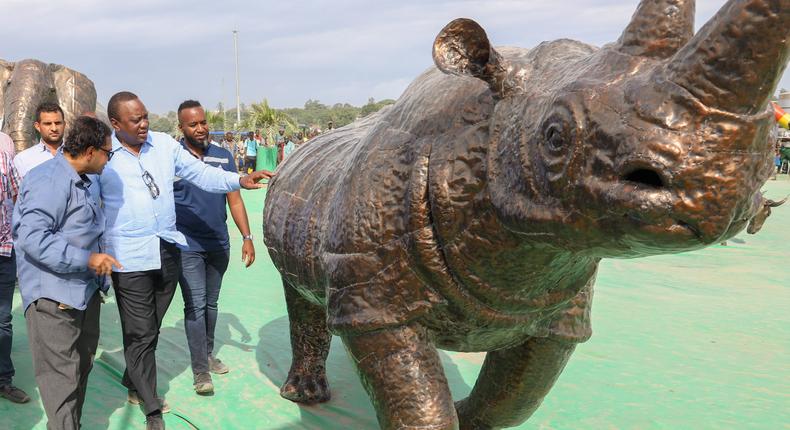 File image of former President Uhuru Kenyatta and former governor Hassan Joho at the Kibarani recreational park