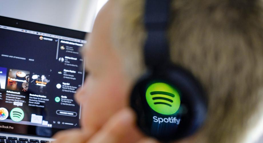 How to find your Spotify 'Wrapped' story and playlists for year-end