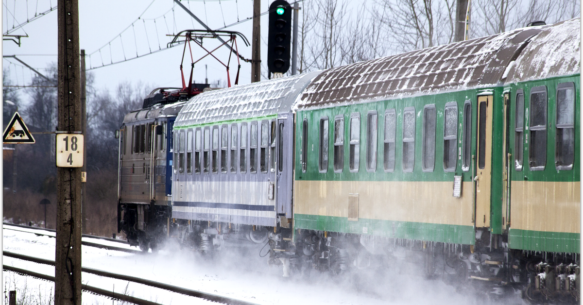 Zablokowana trasa kolejowa Berlin – Poznań. Rekordzista ma już 835 minut opóźnienia