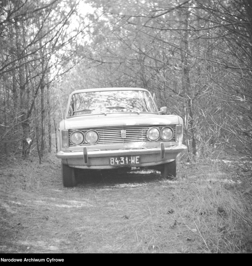 Motoryzacja PRL. Samochód Fiat 125 p