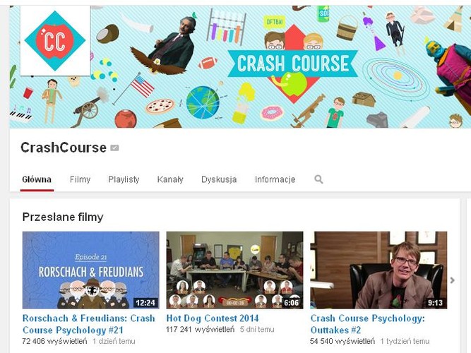 Za Crash Course stoi cały zespół ekspertów nie tylko od nauki, ale także od produkcji filmowej, co widać w jakości materiałów wideo. A wszystko dzięki Google, które tak uwierzyło w sukces takiej nauki, że wspomogło Crach Cource finansowo w ramach inicjatywy giganta mającej na celu ściągnięcie na YouTube jak najlepszej zawartości. Efektem jest cała seria naprawdę profesjonalnych materiałów wideo, które traktują o naukach humanistycznych: historii świata i Stanów Zjednoczonych oraz o literaturze. To wręcz idealny materiał do nauki dla wszystkich zainteresowanych kulturą anglosaską szczególnie, że nagrania są oczywiście po angielsku. Druga część kanału poświęcona jest chemii, biologii i ekologii.


<a href=' https://www.youtube.com/user/crashcourse' target='_blank' style='color: blue'>https://www.youtube.com/user/crashcourse</a>
