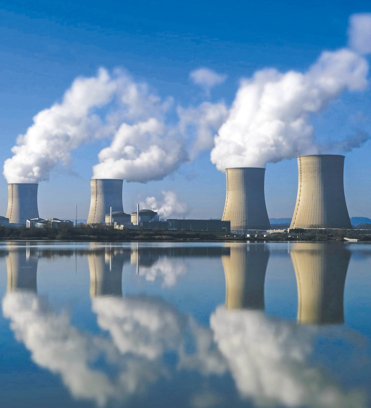 Problemy francuskiego atomu przekładają się na wzrost cen prądu w innych krajach
