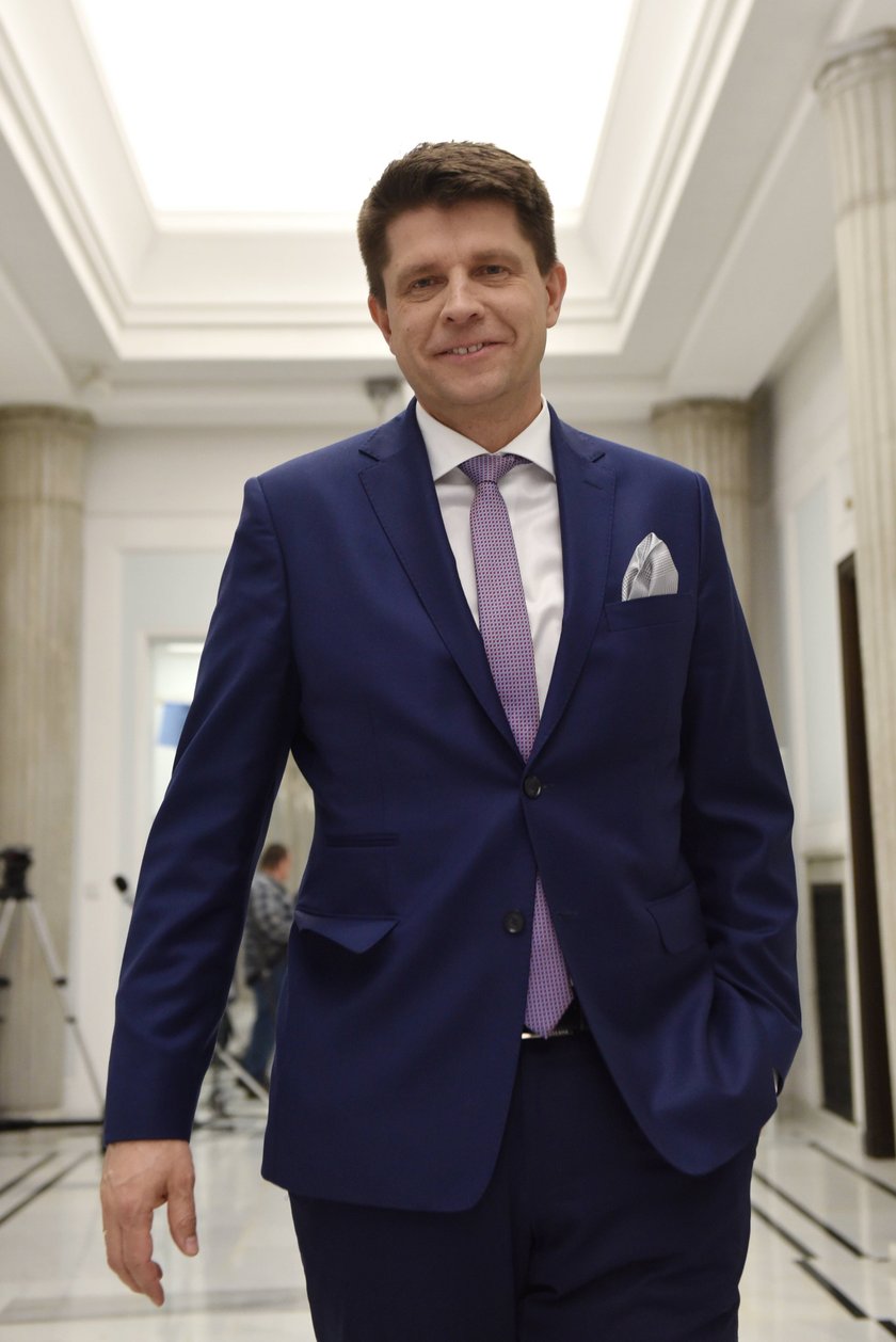 Petru zdradza, dlaczego powstał „Kler”