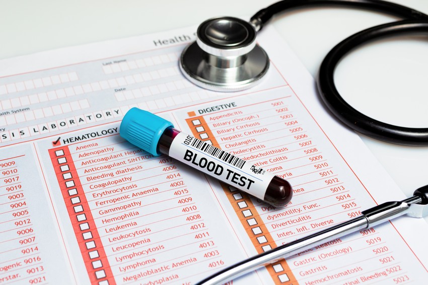 Većina uzroka eritrocitoze ne može da se izlečiti. Umesto toga, lečenje može da pomogne da se ublaže simptomi