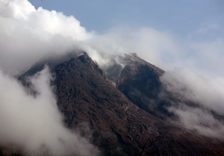 WUlkan wciąż grozi