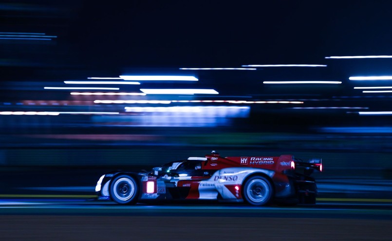 TOYOTA GAZOO Racing po raz czwarty z rzędu triumfuje w Le Mans