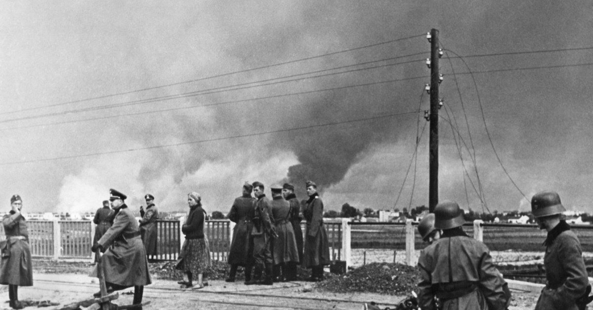 „Die Welt”: Nie tylko Niemcy. Polska powinna zażądać reparacji także od Rosji, ale nie ma odwagi