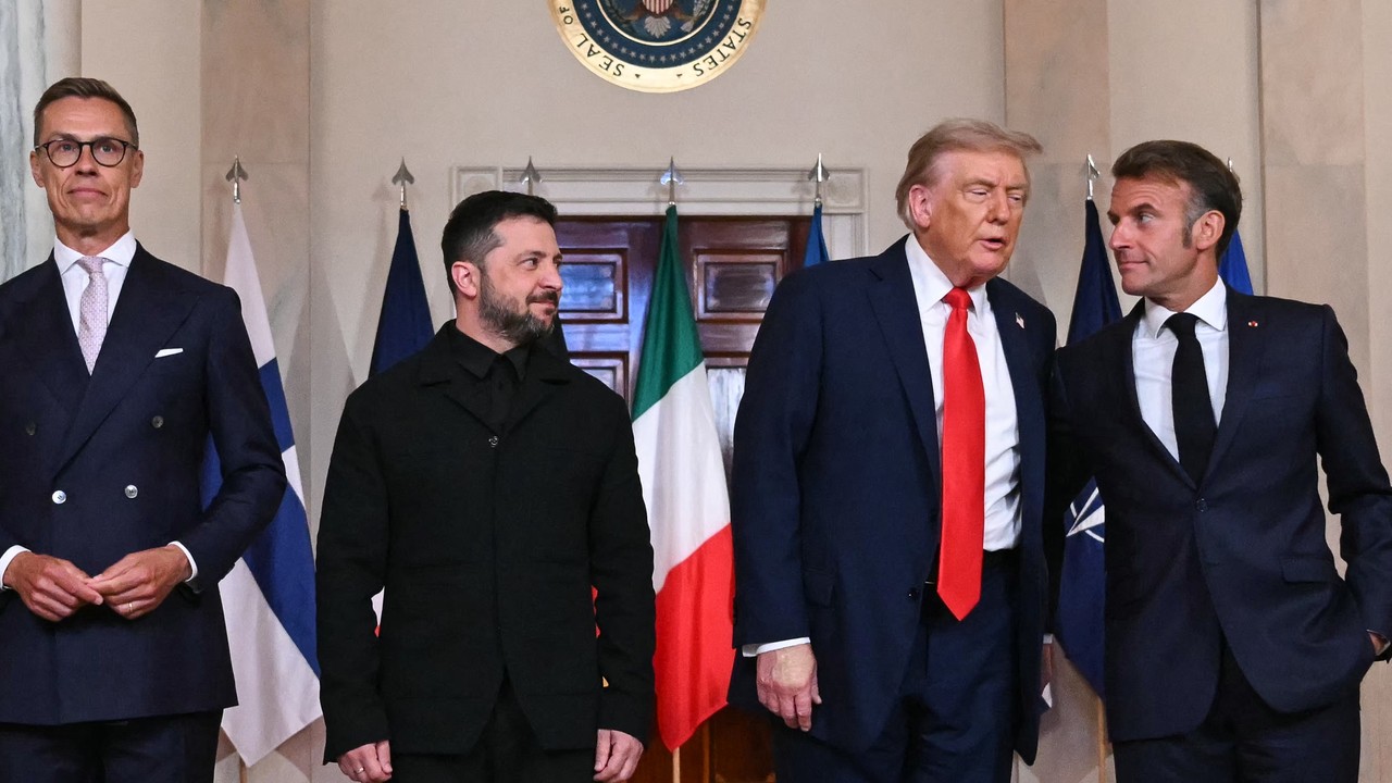 "Fantastyczny" garnitur Wołodymyra Zełenskiego i opalenizna Friedricha Merza. Oto pięć najdziwniejszych momentów z wizyty europejskich przywódców u Donalda Trumpa