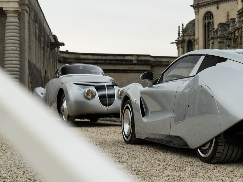 Samochody Hispano Suiza. Dzieli je 81 lat, łączy wspólne DNA
