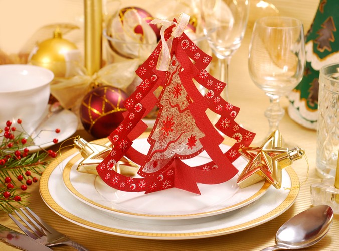 Jak udekorować świąteczny stół