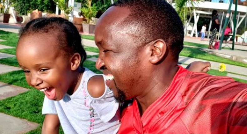 Citizen TV's Hassan Mugambi shares adorable moment with daughter (Video)