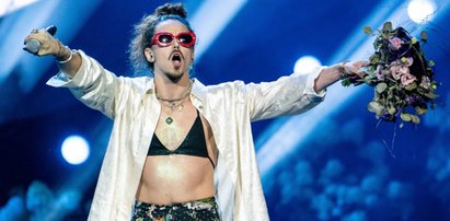 Michał Szpak po raz kolejny wystąpił w staniku. Jak inne gwiazdy prezentowały się podczas Earth Festival? [ZDJĘCIA]