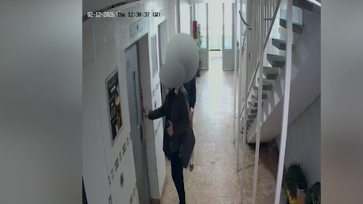 ŠOKANTNA PREVARA KRUŽI BEOGRADOM Predstavljaju se kao LEKARI, na meti ova grupa građana i to baš u ovom delu grada Kép