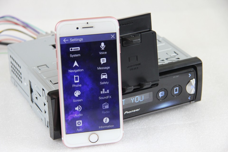 Test Pioneer SPH-10BT – radio dla smartfona