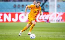 Holender Blind zagra w ćwierćfinale dzięki niecodziennemu urządzeniu