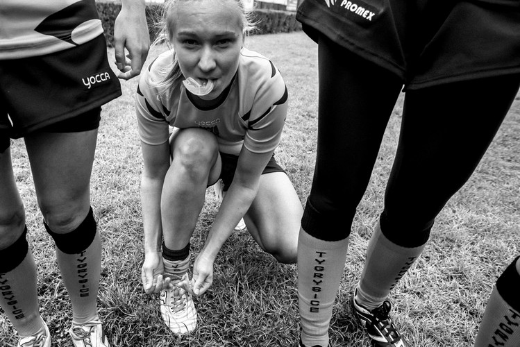 Rugby to męski sport? Nic bardziej mylnego. Panie dają radę!