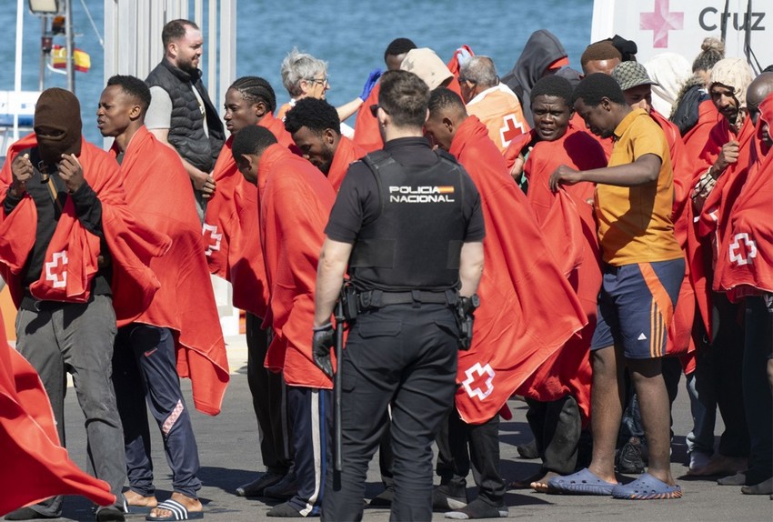 Migranti u luci Aresife, Španija 14. juna