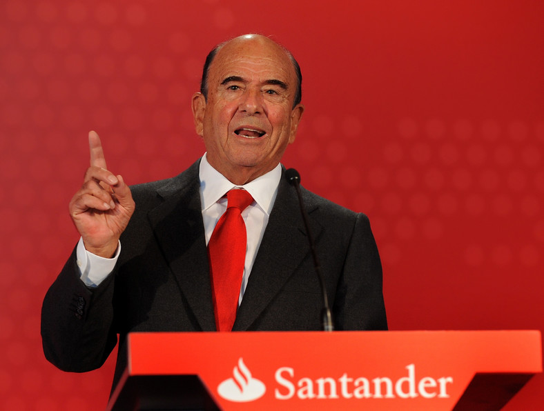 Emilio Botin, który objął fotel prezesa Santandera w 1986 r. w dużej mierze potęgę banku zbudował dzięki przejęciom wartym 70 mld dol.