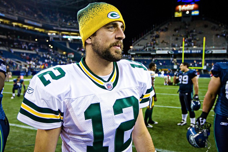 <b>2. Aaron Rodgers</b> 
<br>
<br>
Całkowite zarobki: 49 mln dol. 
<br>
<br>
Pensja: 43 mln dol. / Kontrakty reklamowe: 6 mln dol.