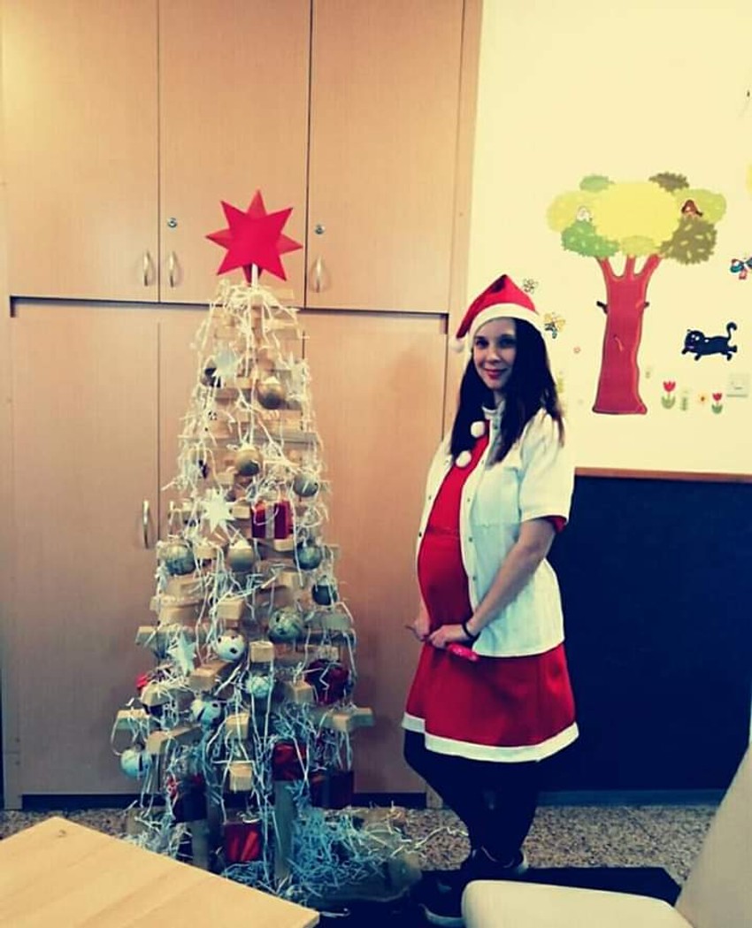 Dragana u humanitarnoj akciji - deljenju paketića