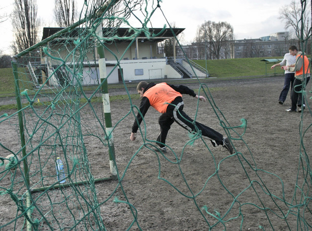 Studenci się sypią