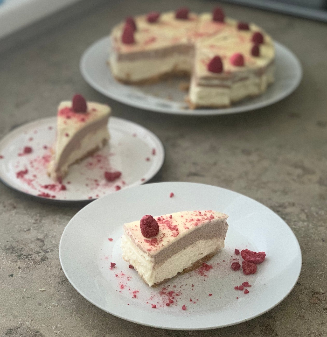 Nepečený čokoládový cheesecake.