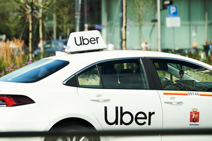 Uber wprowadza ostrzejszą weryfikację kierowców jeszcze przed przepisami ministerstwa [TYLKO U NAS]