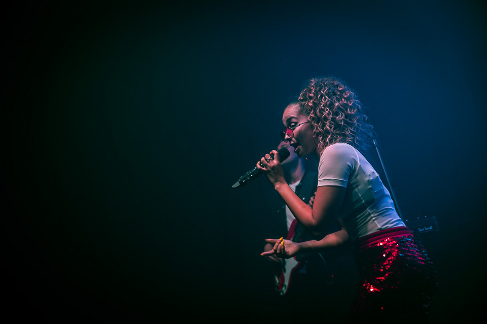 Ella Eyre