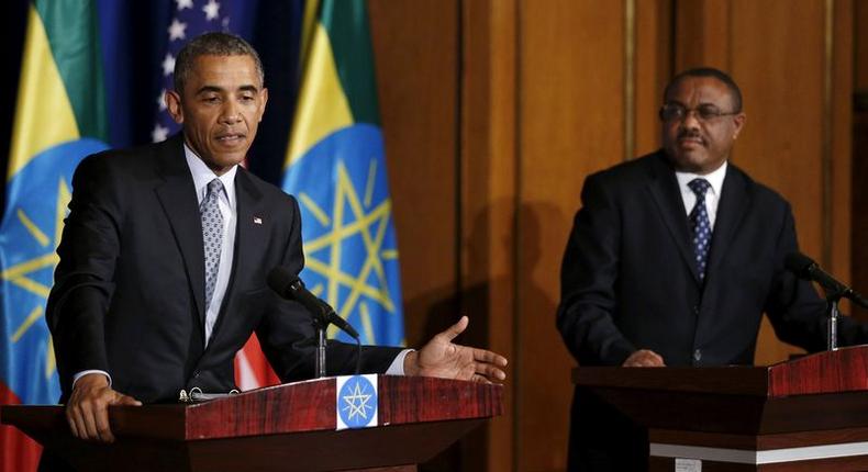 U.S. President Barack Obama (L) comments on recent statements by Republicans as he and Ethiopia's Prime Minister Hailemariam Desalegn (R) hold a news conference after their meeting at the National Palace in Addis Ababa, Ethiopia July 27, 2015.    REUTERS/Jonathan Ernst