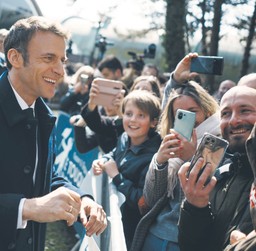 Wybory prezydenckie we Francji w cieniu wojny w Ukrainie