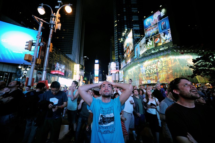 Radość na Times Square po wylądowaniu sondy Curiosity