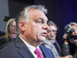 Premier Viktor Orban chce zwiększyć limit nadgodzin