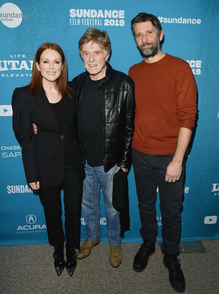 Robert Redford, Julianne Moore i Bart Freundlich na otwarciu Sundance Film Festival 2019
