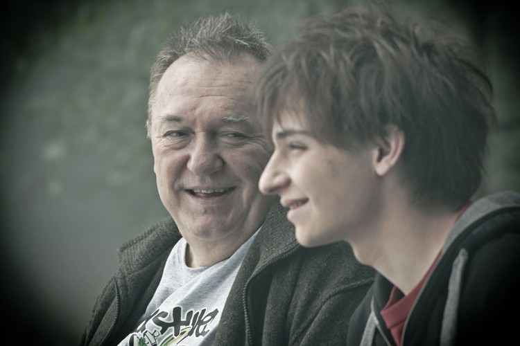 Michał Urbaniak i Krzysztof Chodorowski w filmie 'Mój rower'