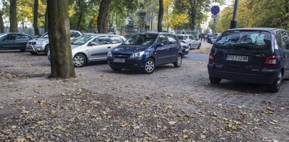 Normalny parking zamiast klepiska. Przy Cytadeli powstaną nowe miejsca postojowe